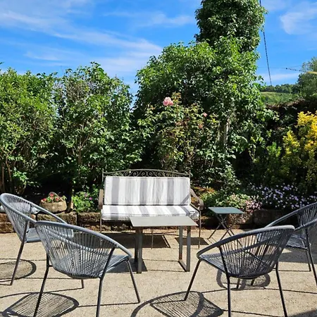 D'hotes Le Ponsonnet Oda ve Kahvaltı Conques-en-Rouergue